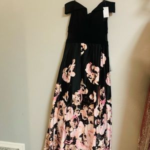 SOLD! BRAND NEW FLORA DRESS FROM MACYS!